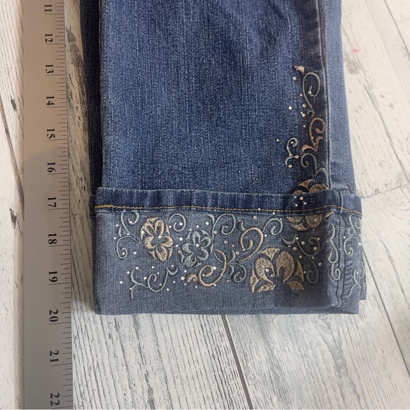 COS Embroidered Cuffed Crop 5 Pocket Jeans 6 - Picture 9 of 9